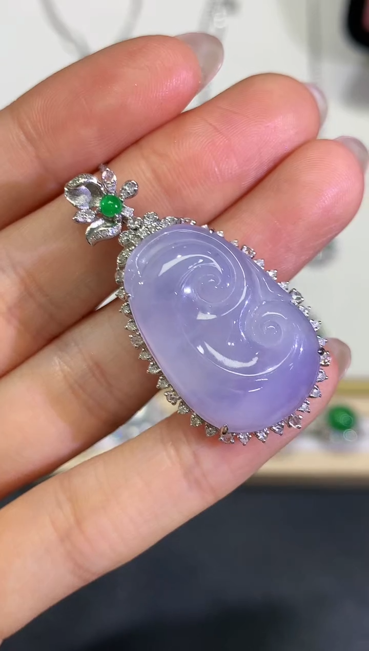 【闪购商品】翡翠颈饰18K金镶嵌团购56