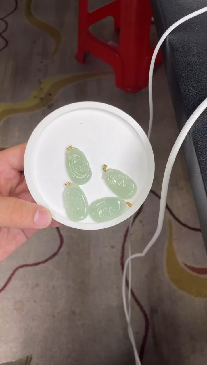 18K金镶嵌定制翡翠DDJ40915/多样性发一件