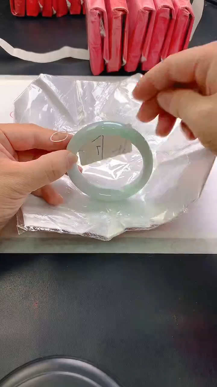 未镶嵌手镯翡翠46
