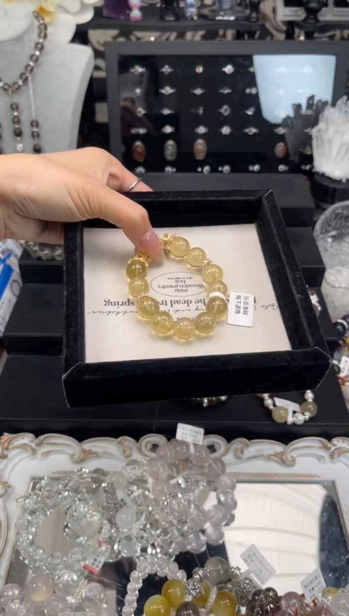 【闪购商品】水晶手链未镶嵌天然水晶 多样性发货