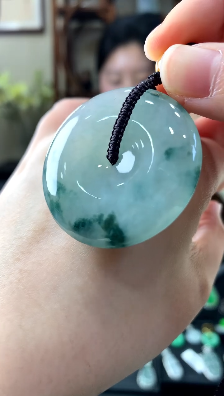 【闪购商品】翡翠未镶嵌吊坠(不含链)挂件