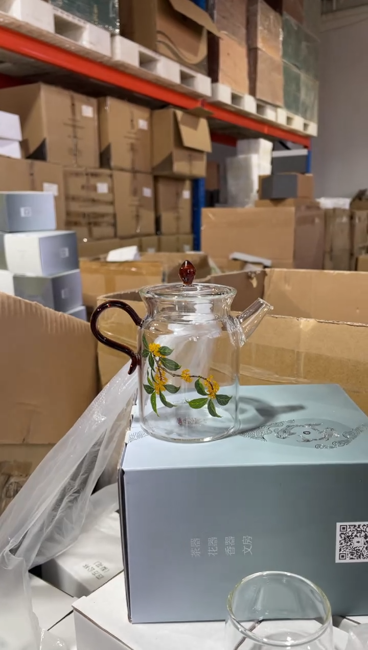 小执壶琥珀把桂花