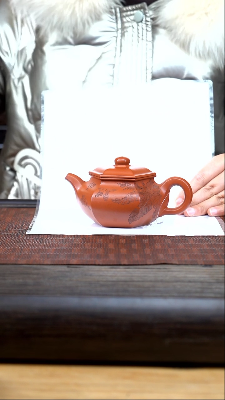 【闪购商品】紫砂茶壶pj  朱泥 六方仿古