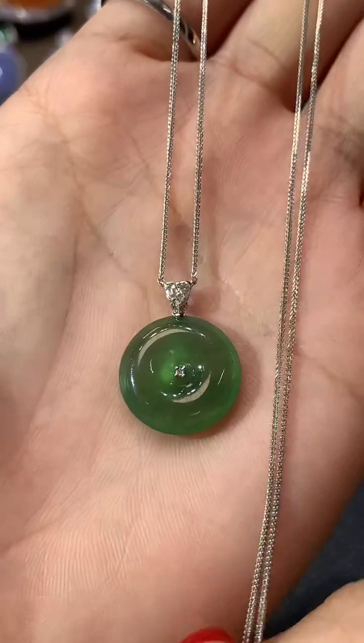 套链18K金镶嵌翡翠C8