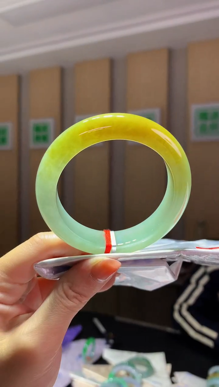 未镶嵌手镯翡翠-Q110 圈口54.4