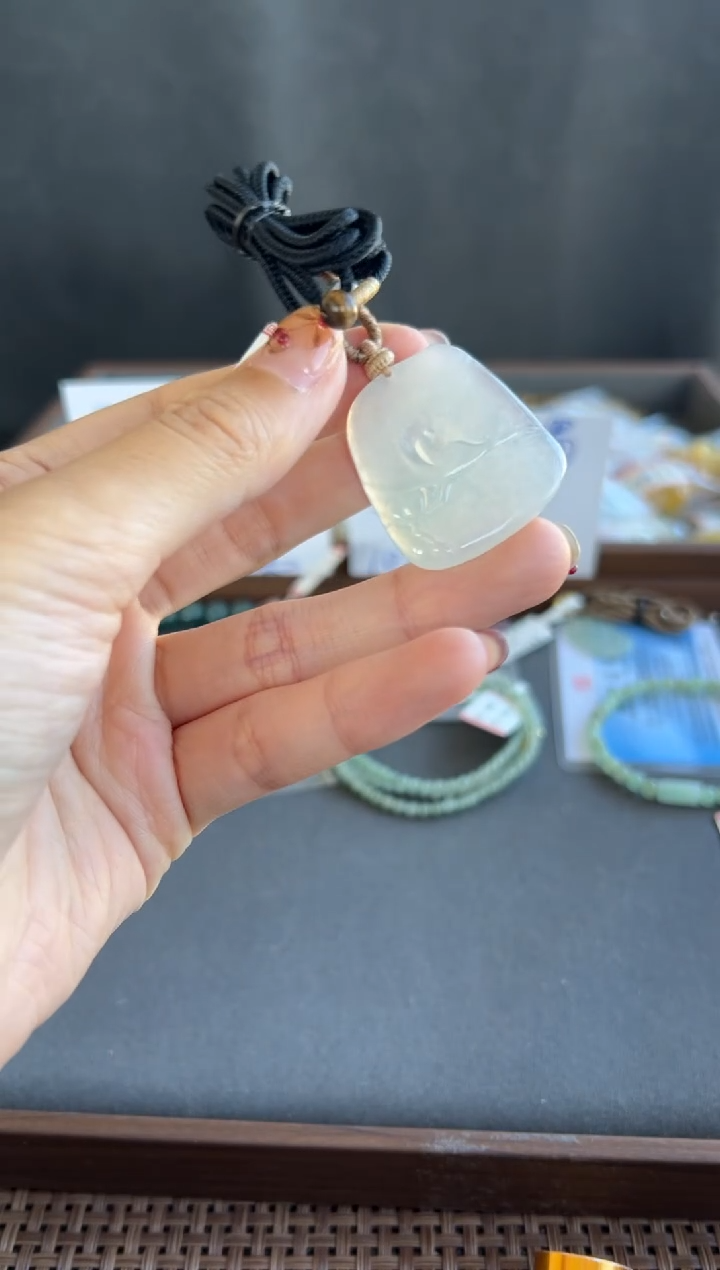 颈饰未镶嵌翡翠7352号买断