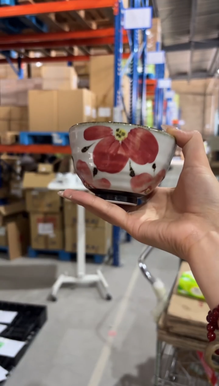 稻谷壳花重ね 飯碗 赤・小花重ね 飯碗 赤・小