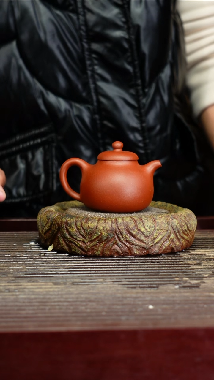 宜兴原矿紫砂壶茶壶宜兴原矿紫砂壶茶壶120C