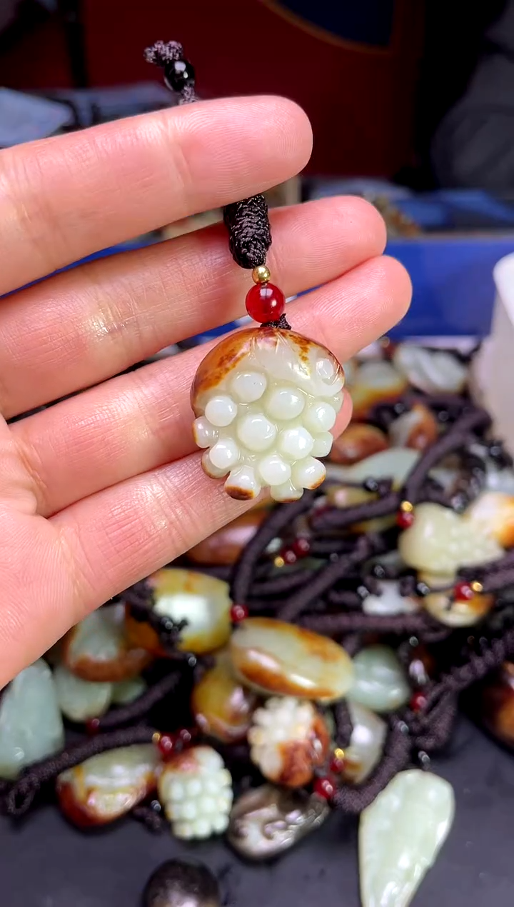 【闪购商品】和田玉颈饰未镶嵌123