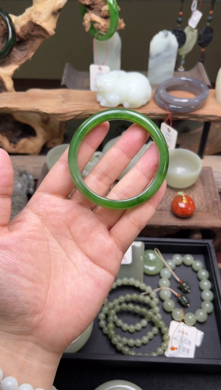 和田玉未镶嵌手镯俄七碧玉 57圈 