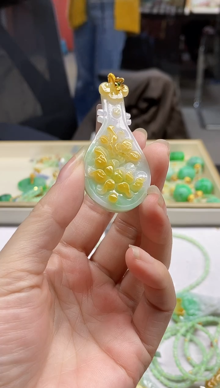 颈饰未镶嵌翡翠@****吖翡翠吊坠