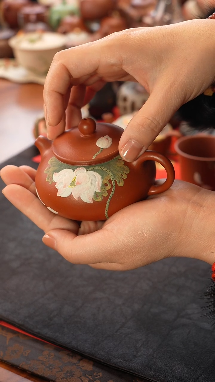 茶壶紫砂荷韵宝儿