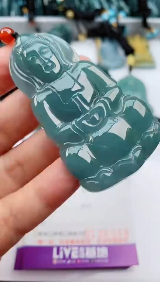 【闪购商品】翡翠颈饰未镶嵌