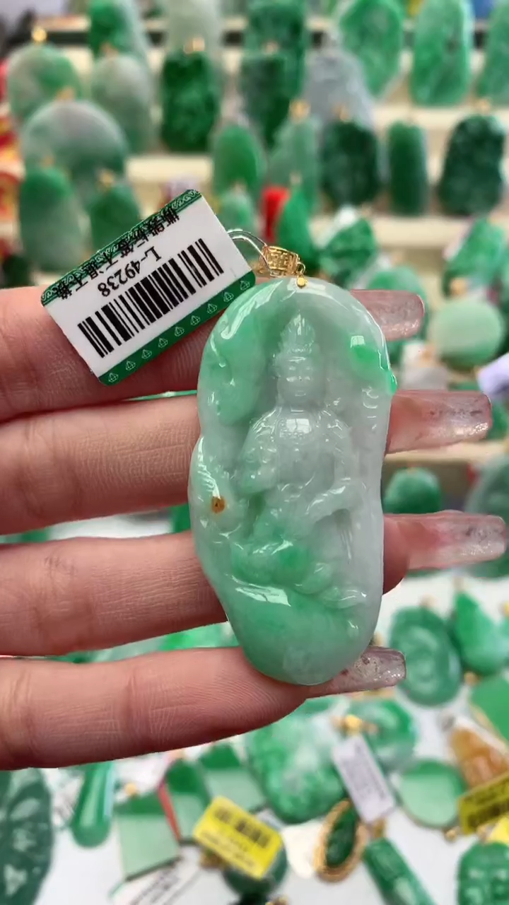 【闪购商品】翡翠颈饰18K金镶嵌挂件