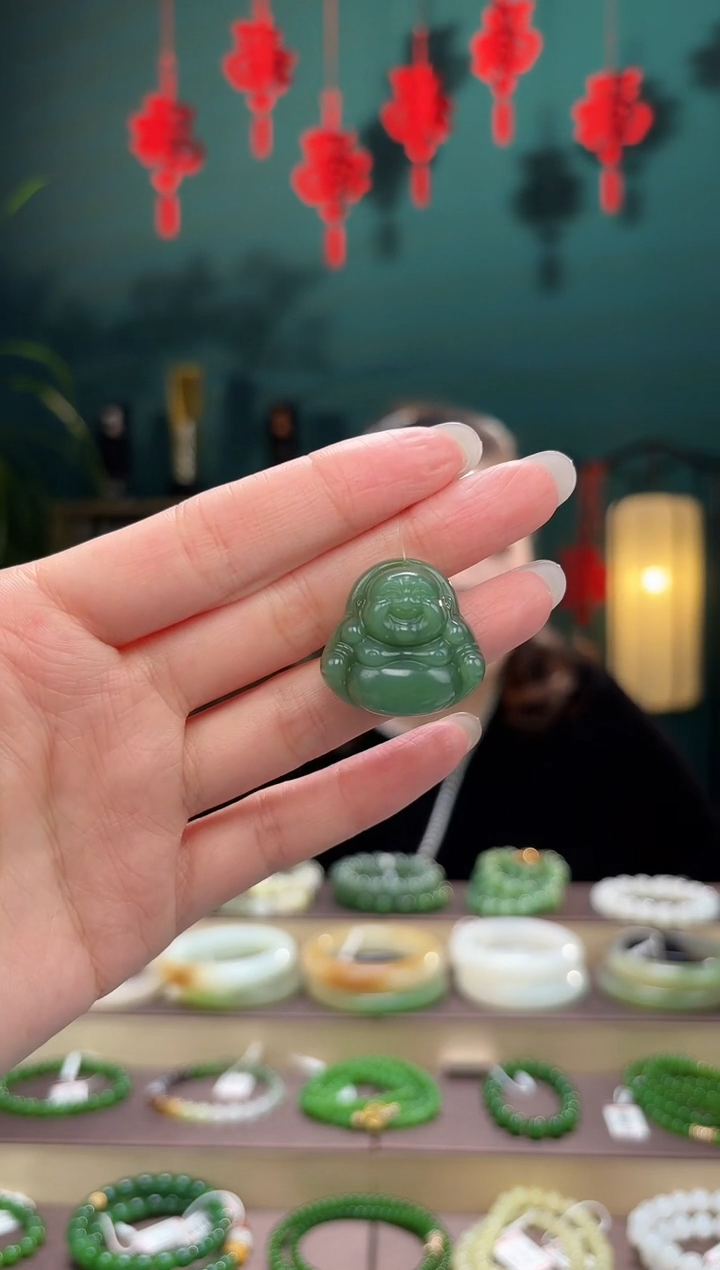 【闪购商品】和田玉吊坠(不含链)未镶嵌鸭蛋青佛公