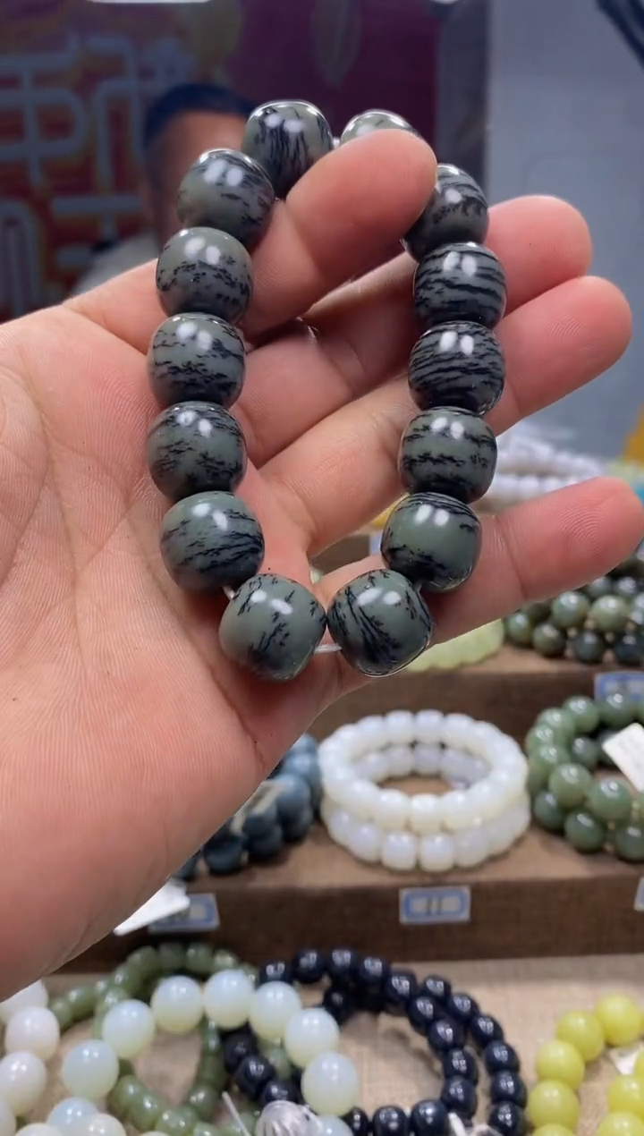 【闪购商品】和田玉手串未镶嵌，