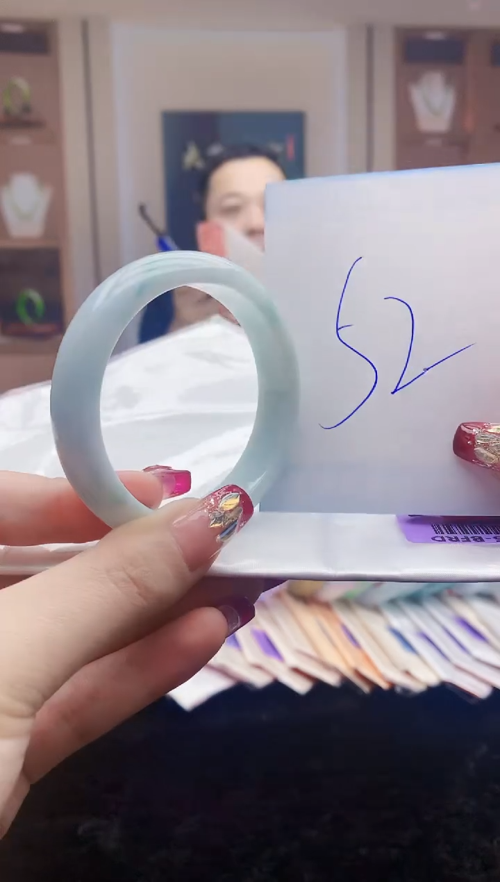 【闪购商品】翡翠手镯未镶嵌     H97-30