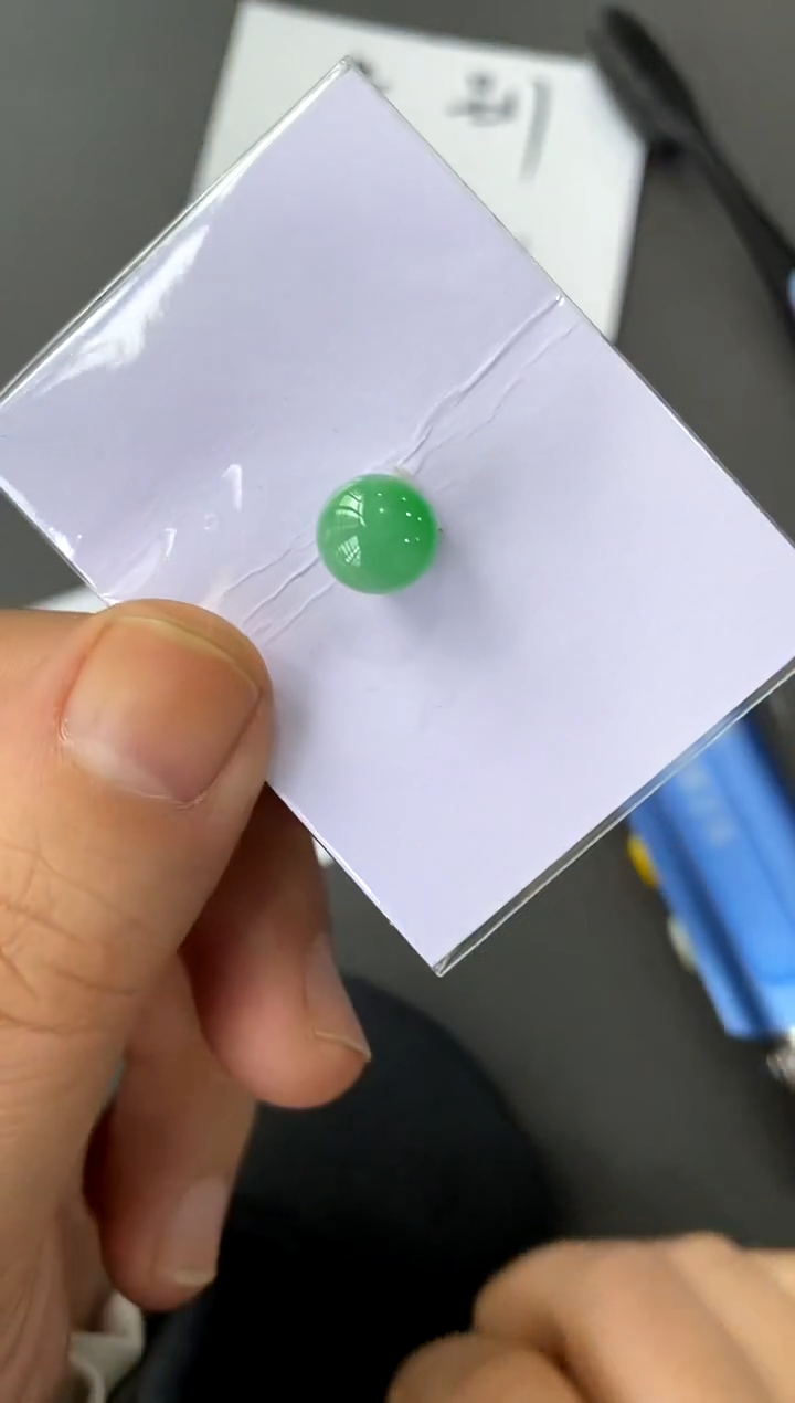 【闪购商品】定制翡翠未镶嵌蛋面