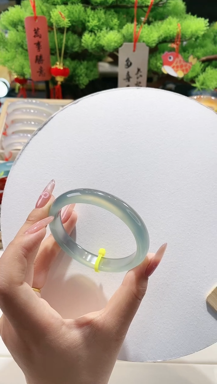 【闪购商品】玛瑙/玉髓手镯未镶嵌101-56.7