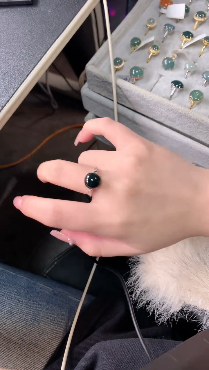 【闪购商品】翡翠戒指银S925镶嵌51241