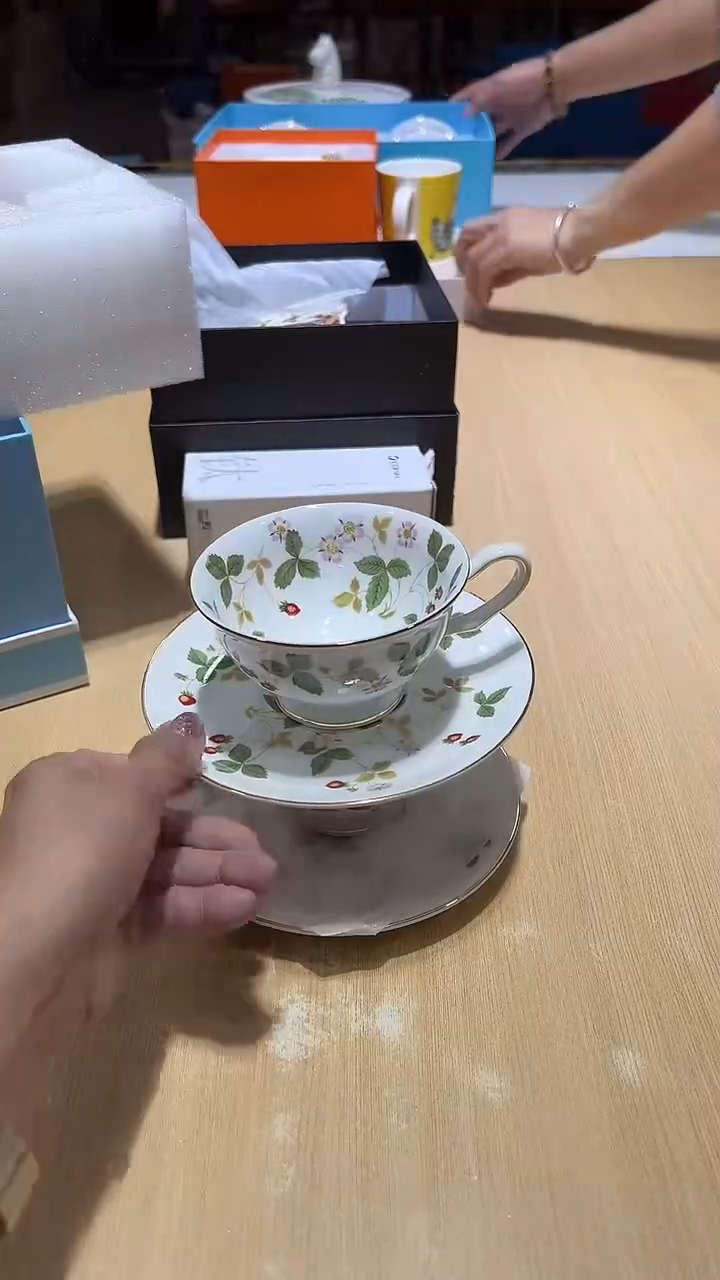 瓷片生活的本意是开心啊@@1