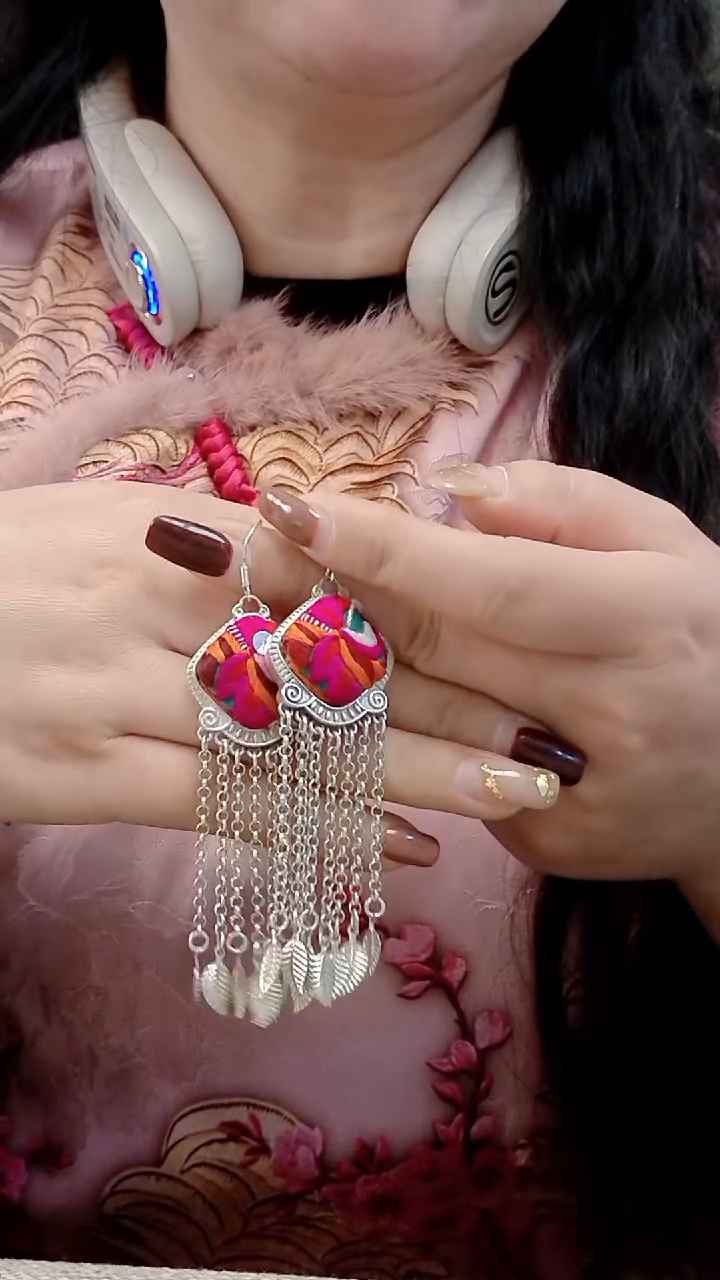 【闪购商品】织绣民族风老绣饰品478