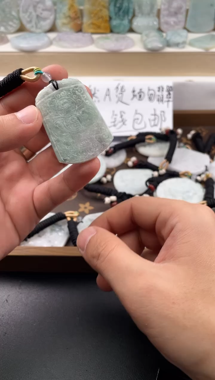 颈饰未镶嵌翡翠25/11/15/.26