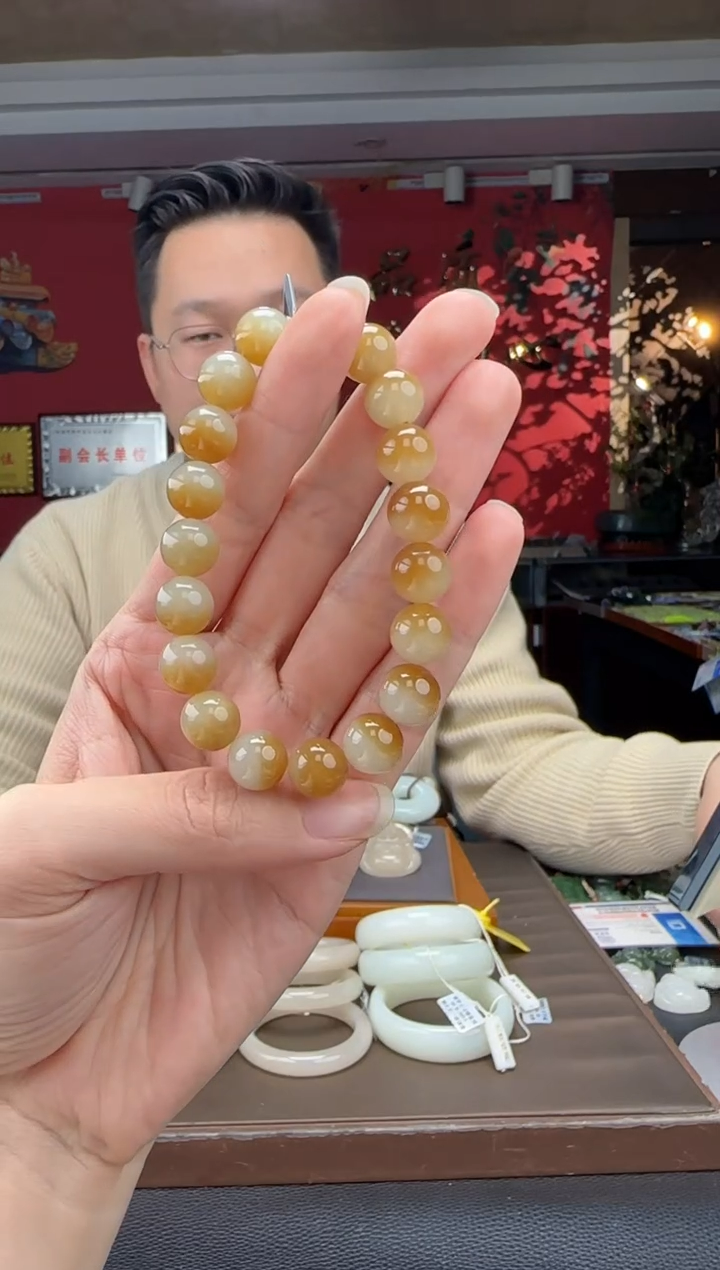 未镶嵌手链和田玉且末糖白单圈手串