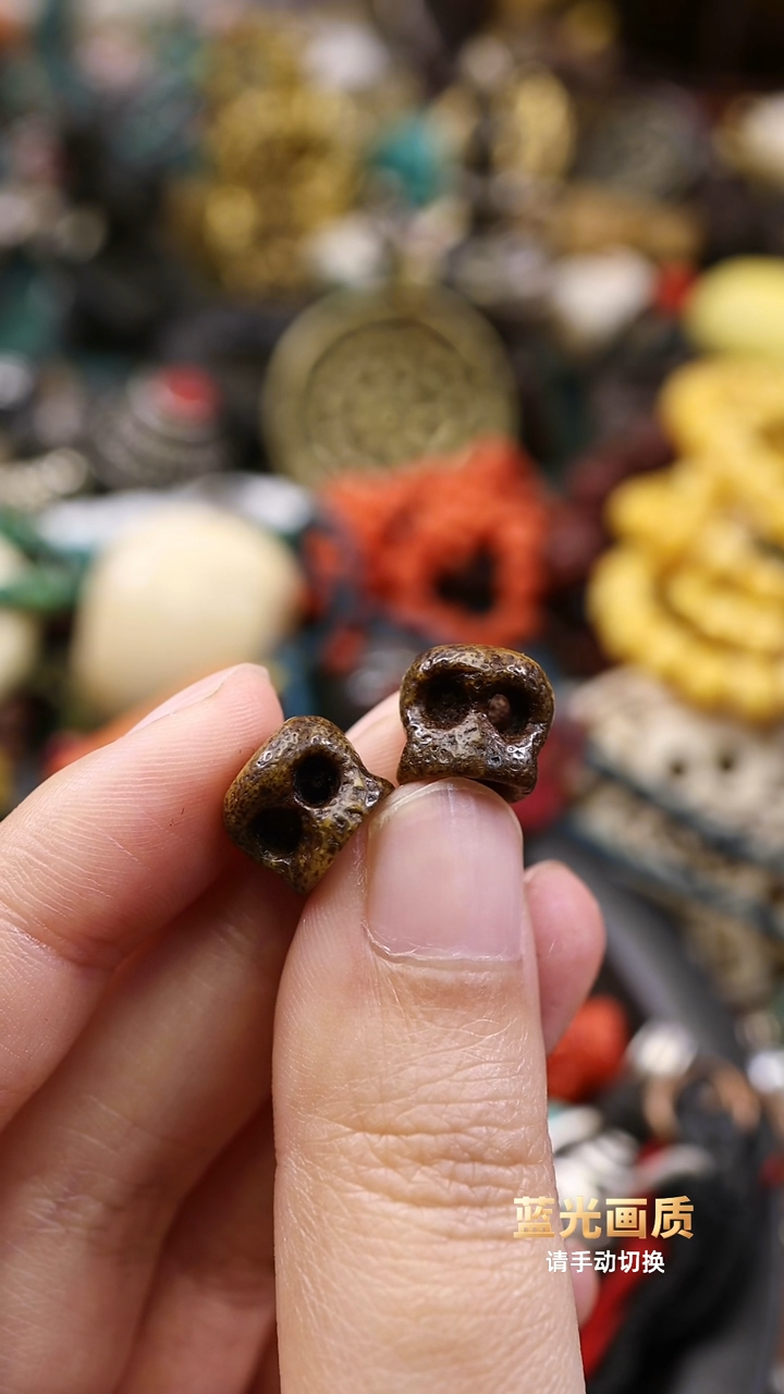 【闪购商品】1.0尺寸老GAGA阿呆对珠。