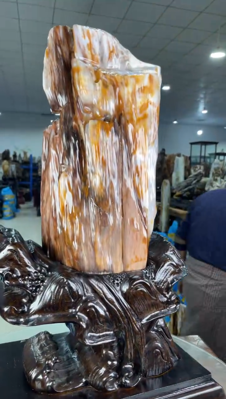 【闪购商品】硅化玉摆件未镶嵌88