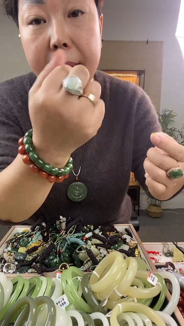 颈饰未镶嵌和田玉多样性拍一发一  34