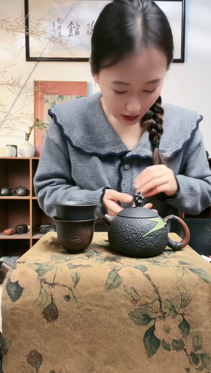 陶云南建水紫陶134