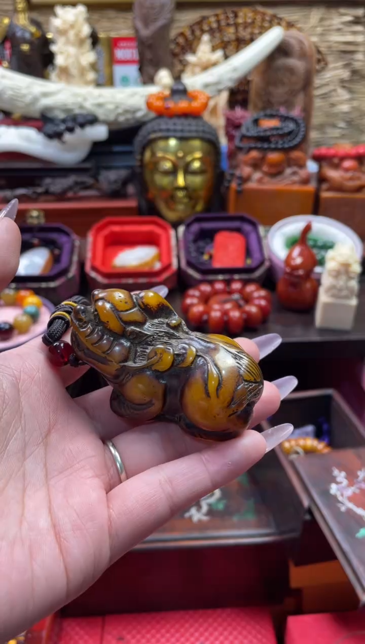 【闪购商品】蜜蜡颈饰未镶嵌老蜜貔貅
