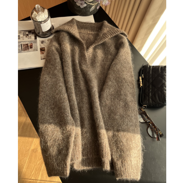 南非进口超幼马海毛➕羊绒经典翻领毛衣女