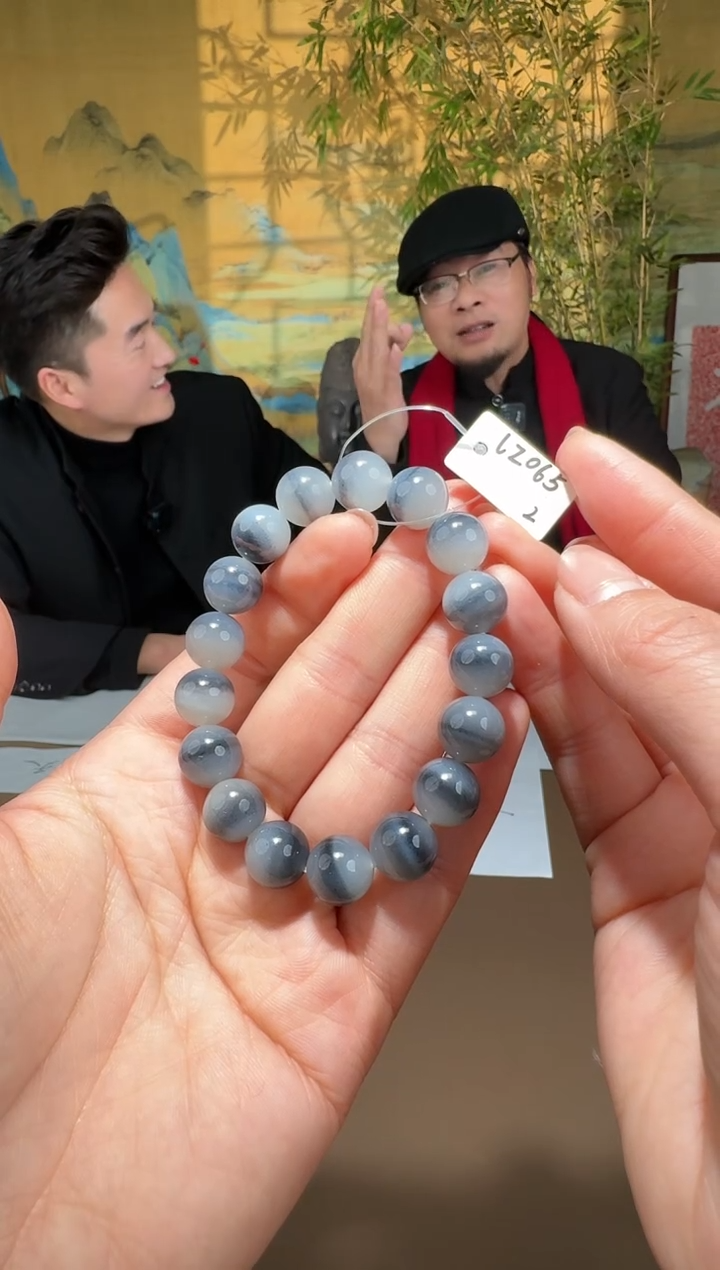 【闪购商品】和田玉手串未镶嵌lz065