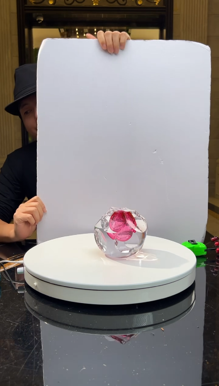 【闪购商品】摆件金红凹面水晶琉璃香薰瓶