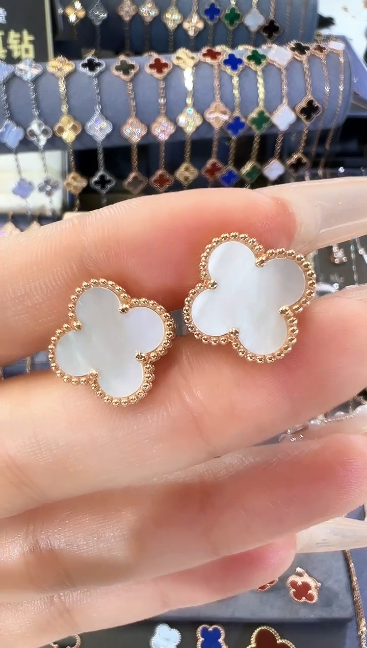 【闪购商品】贝壳（贝母）耳钉18K金镶嵌18K耳拍