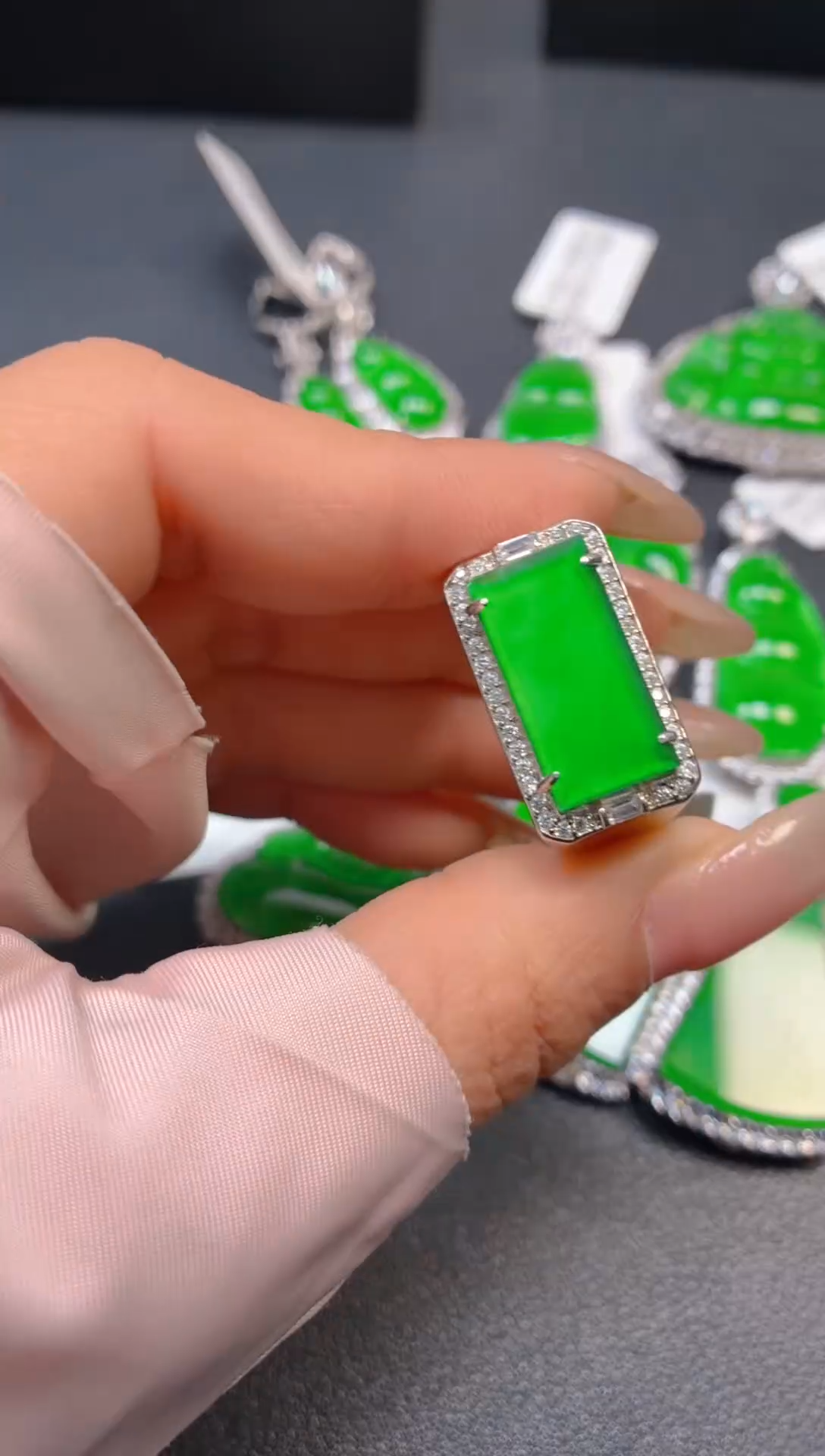 颈饰银S925镶嵌翡翠1