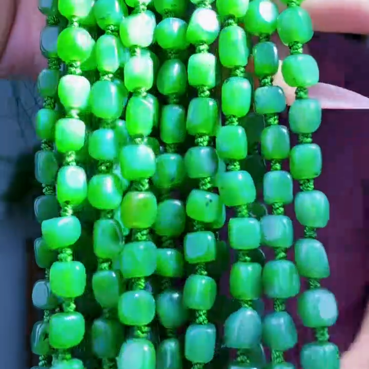 和田玉随性碧玉链子吊坠（拍一发一，多样性发货！）