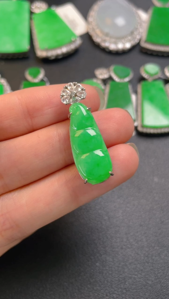 吊坠(不含链)银S925镶嵌翡翠吊坠