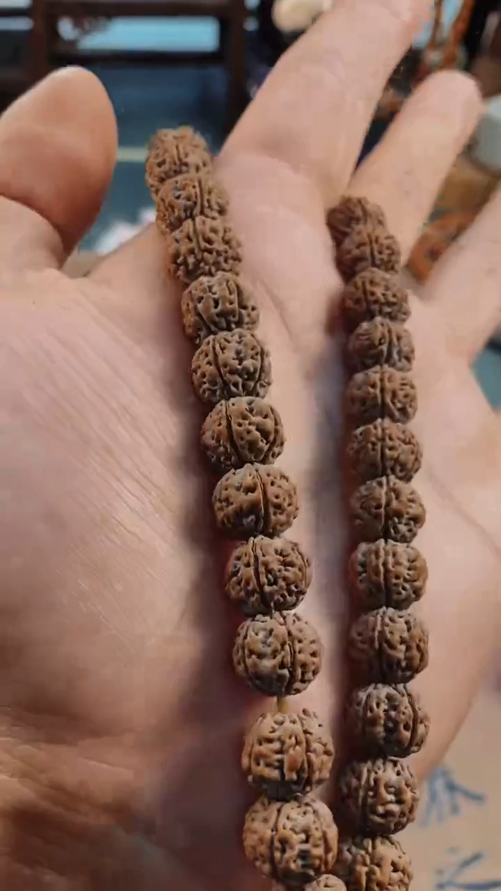 【闪购商品】金刚菩提吊坠灰皮一代老树王手持尺寸11