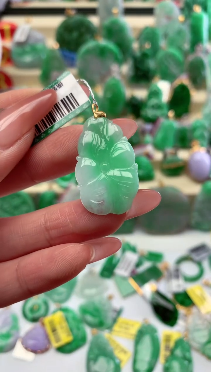 【闪购商品】翡翠颈饰18K金镶嵌挂件