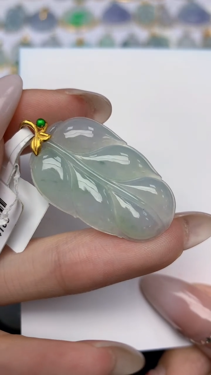 【闪购商品】翡翠颈饰18K金镶嵌天然翡翠A货，