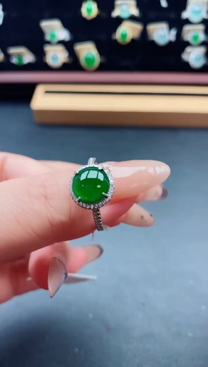 银S925镶嵌戒指翡翠1