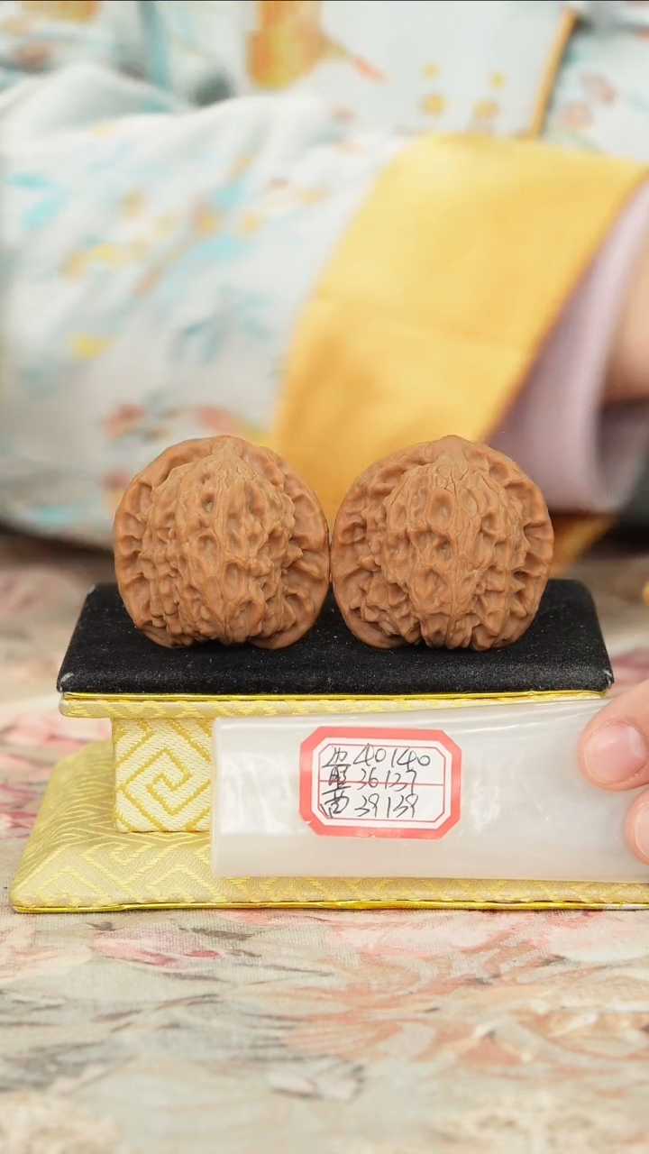 【闪购商品】文玩核桃把件非嫁接北京