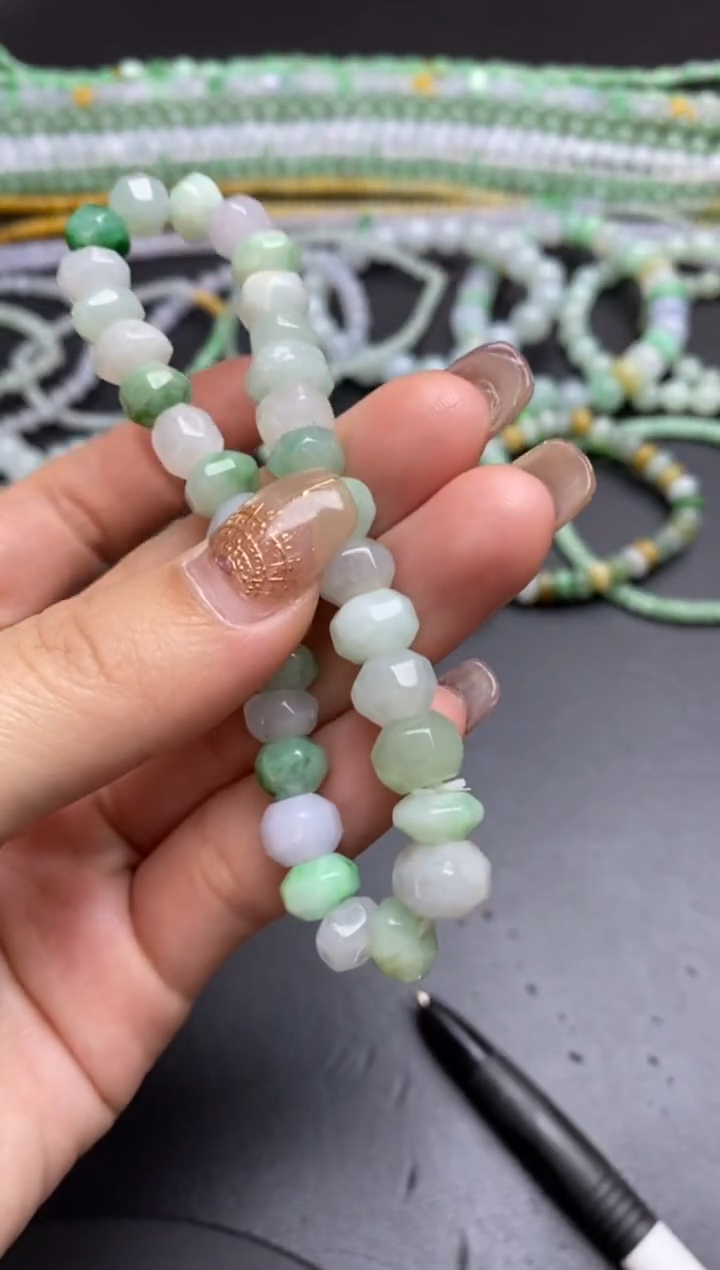 【闪购商品】定制翡翠未镶嵌翡翠毛货~