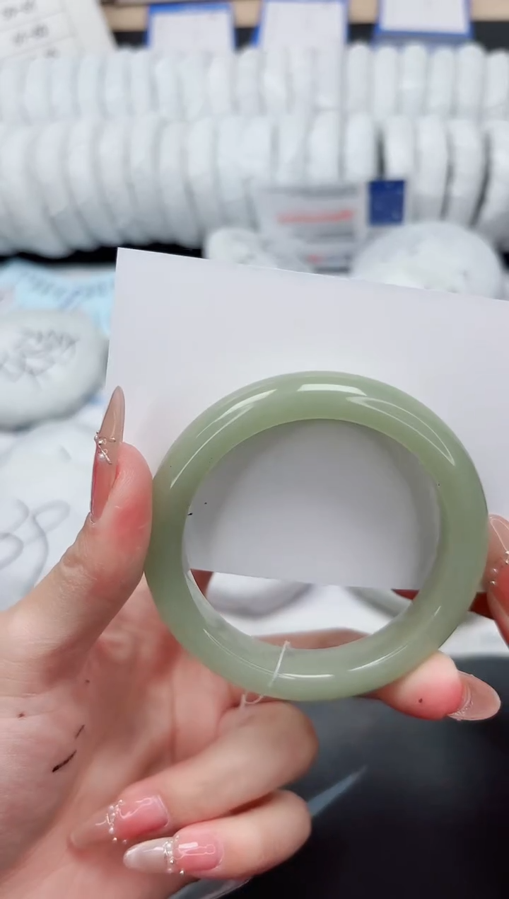 未镶嵌手镯石英质玉173-53.7D