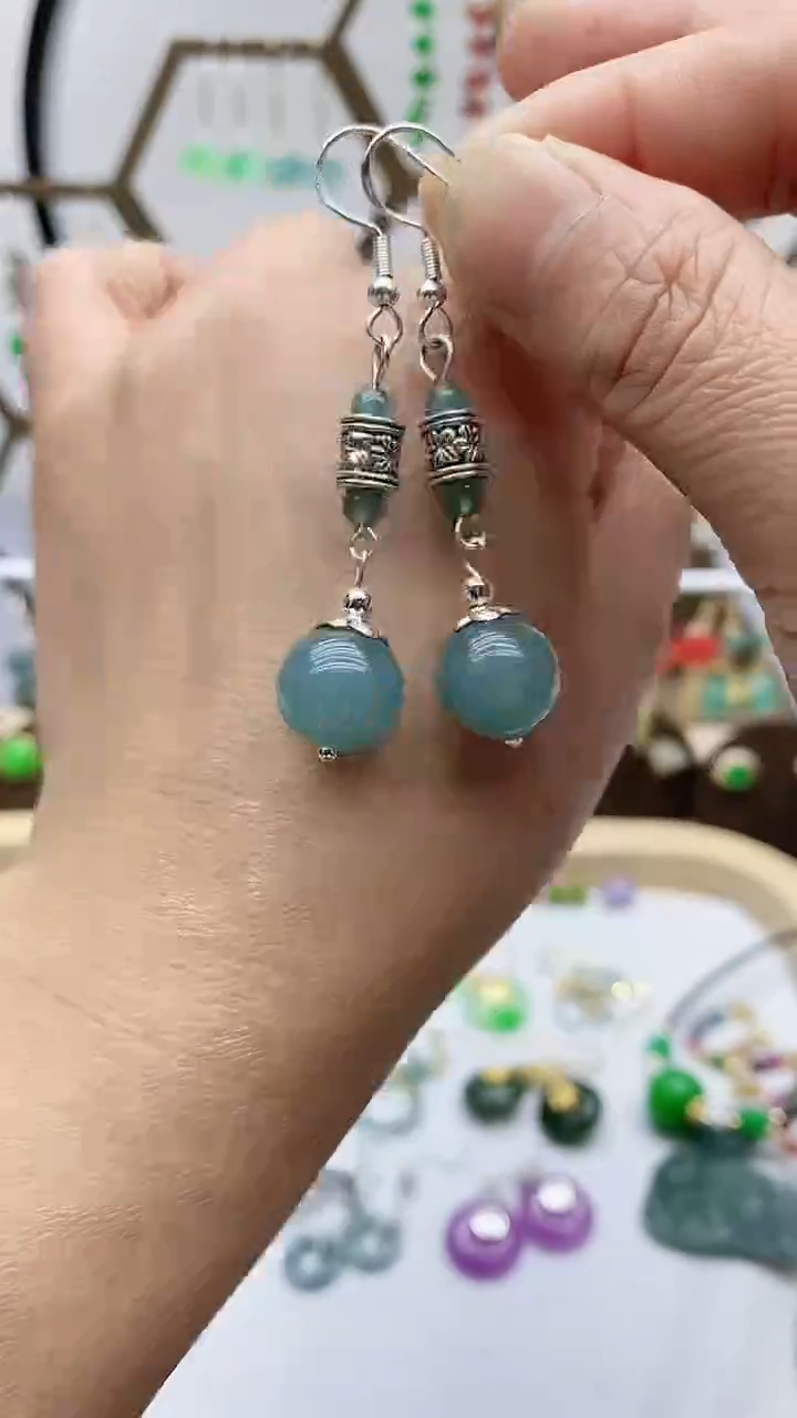 未镶嵌石英质玉（天山翠）耳饰169