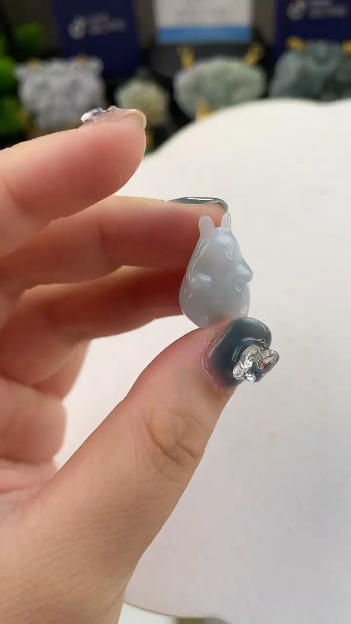 翡翠未镶嵌颈饰定制翡翠