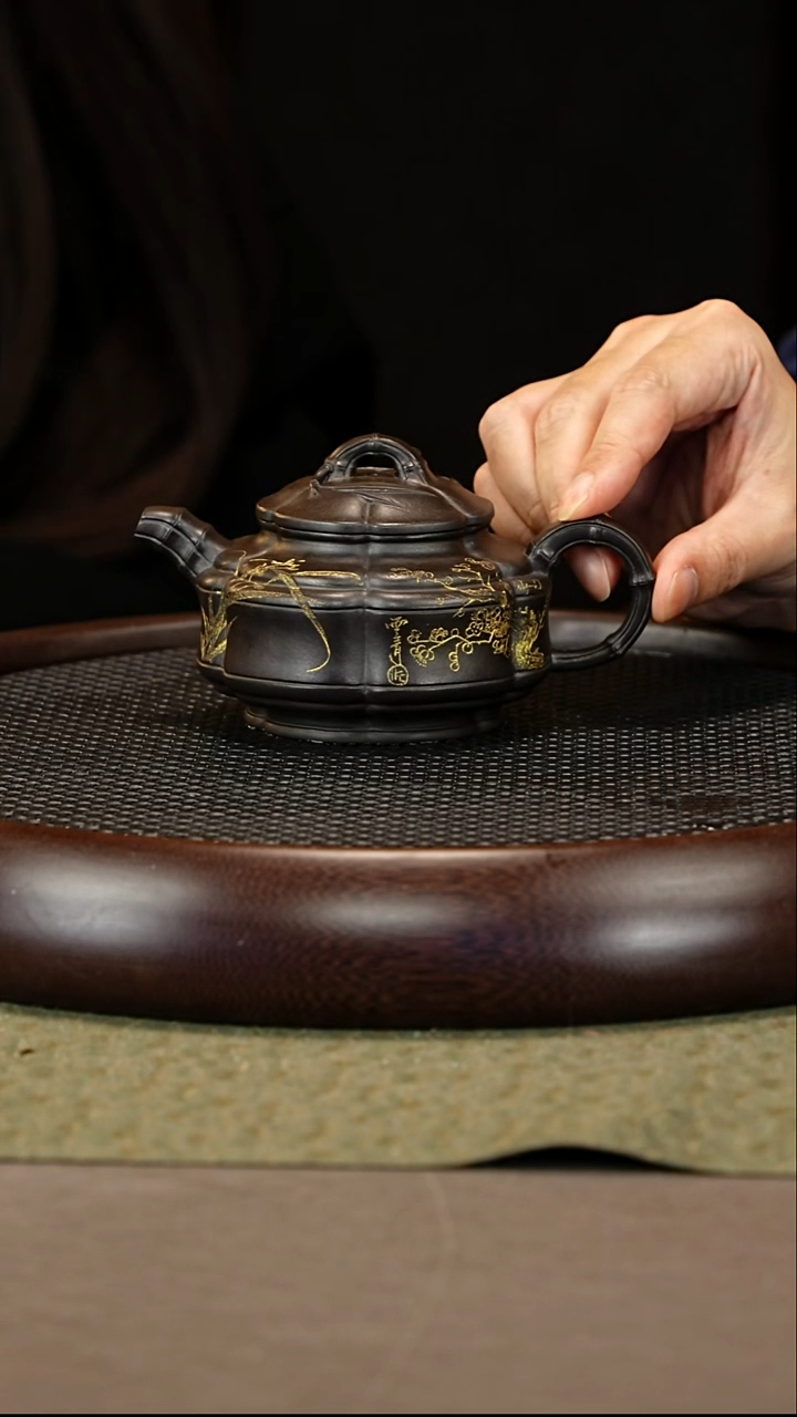 茶壶紫砂67 张赦棠 石黄 筋纹竹鼓260cc